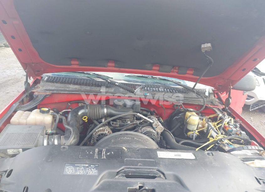 Photo 10 of 1999 Chevrolet Silverado 1500 (VIN 1GCEC14W9XZ131595)