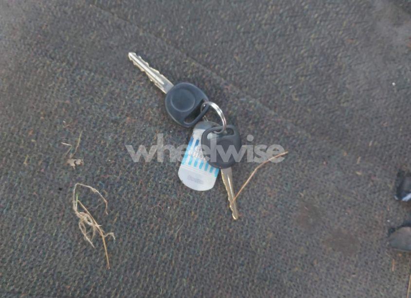 Photo 11 of 1999 Chevrolet Silverado 1500 (VIN 1GCEC14W9XZ131595)