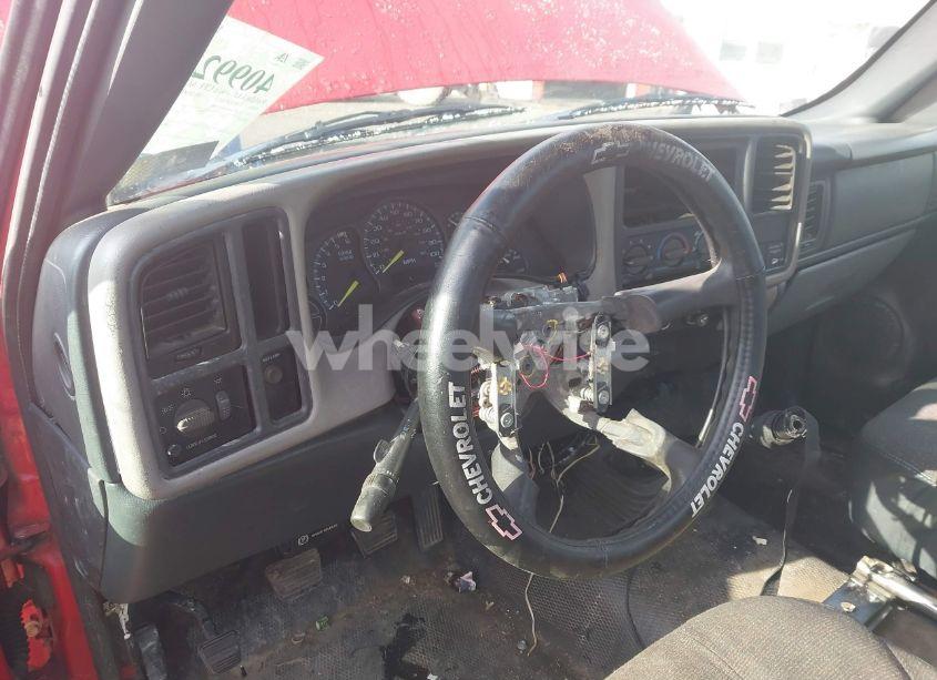 Photo 12 of 1999 Chevrolet Silverado 1500 (VIN 1GCEC14W9XZ131595)