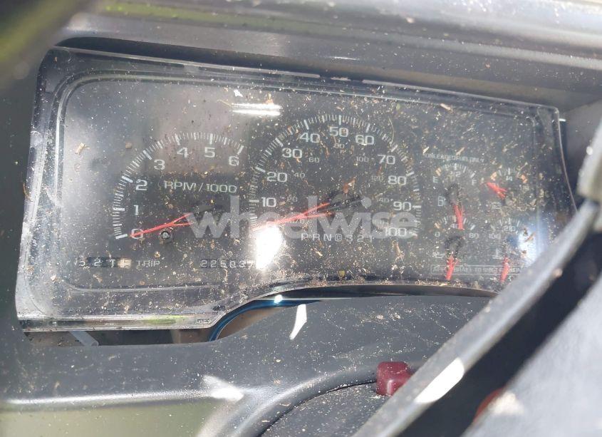 Photo 7 of 1997 Chevrolet C1500 FLEETSIDE (VIN 1GCEC14WXVZ140240)