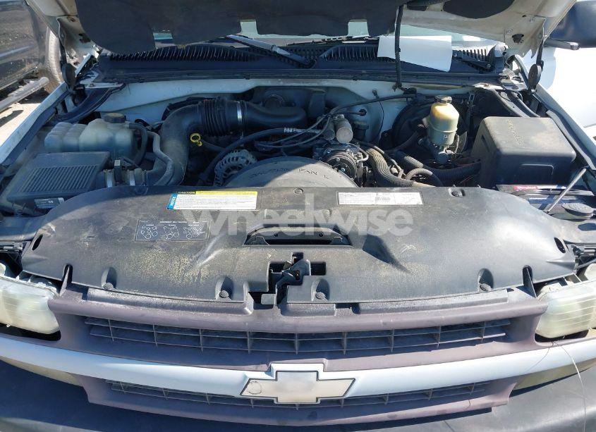 Photo 10 of 1999 Chevrolet Silverado 1500 (VIN 1GCEC14WXXE244589)