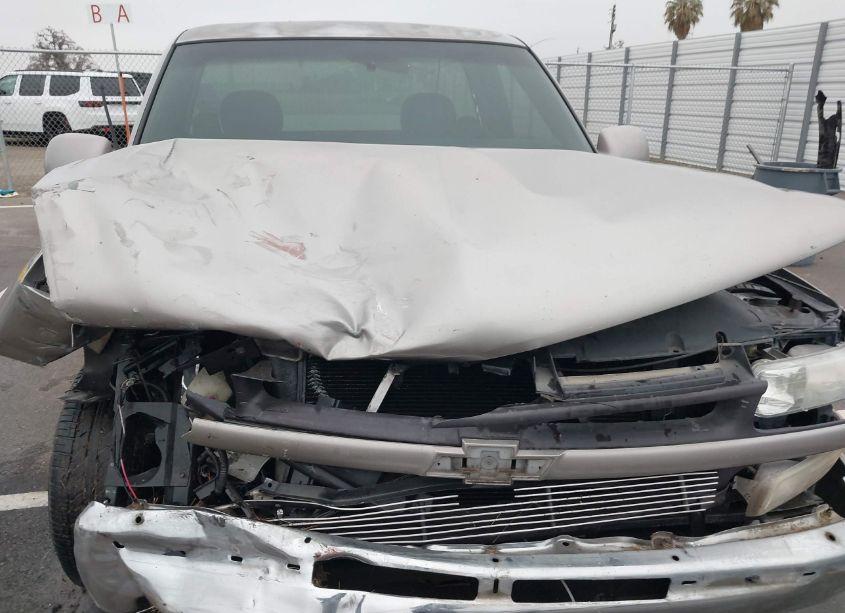 Photo 6 of 2000 Chevrolet Silverado 1500 (VIN 1GCEC14WXYZ217600)