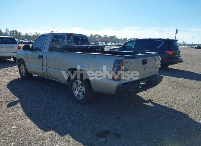 Photo 3 of 2005 Chevrolet Silverado 1500 WORK TRUCK (VIN 1GCEC14X05Z131703)