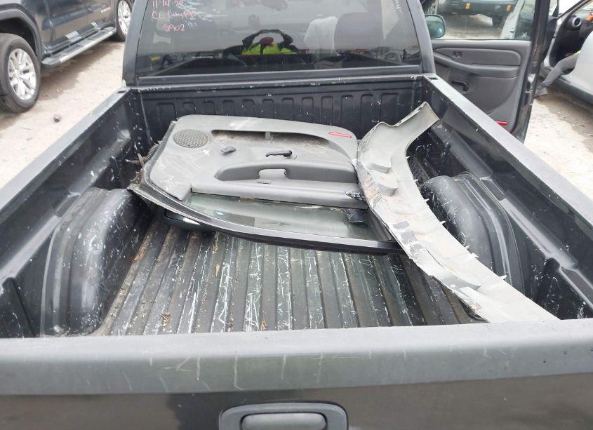 Photo 8 of 2005 Chevrolet Silverado 1500 WORK TRUCK (VIN 1GCEC14X05Z149358)