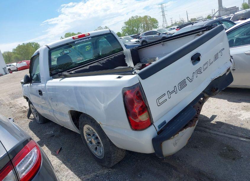 Photo 3 of 2005 Chevrolet Silverado 1500 WORK TRUCK (VIN 1GCEC14X05Z228500)