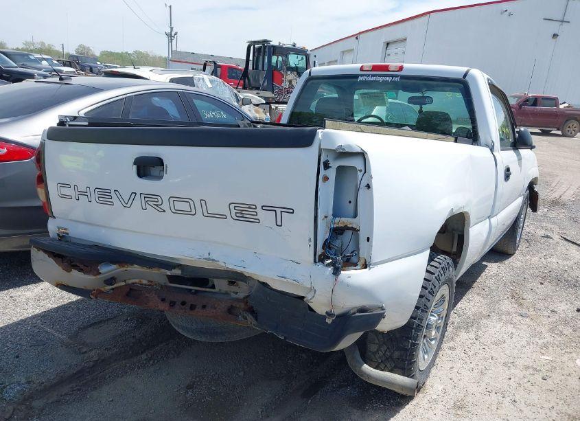 Photo 4 of 2005 Chevrolet Silverado 1500 WORK TRUCK (VIN 1GCEC14X05Z228500)