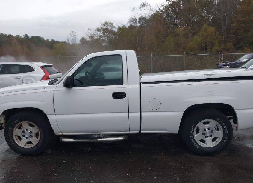 Photo 15 of 2007 Chevrolet Silverado 1500 CLASSIC WORK TRUCK (VIN 1GCEC14X07Z152067)