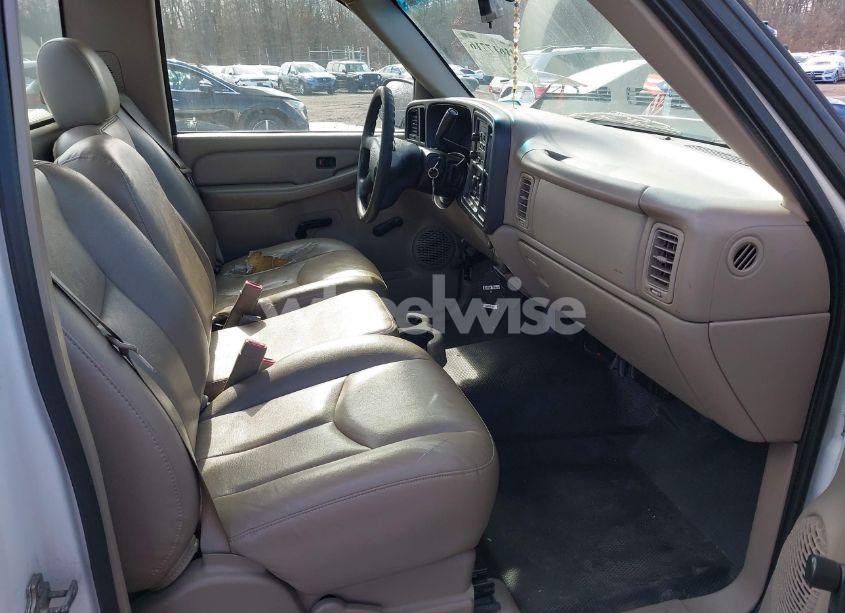 Photo 8 of 2007 Chevrolet Silverado 1500 CLASSIC WORK TRUCK (VIN 1GCEC14X07Z154014)