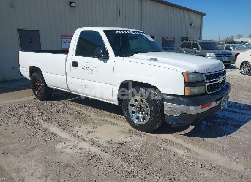 2007 Chevrolet Silverado 1500 CLASSIC WORK TRUCK (VIN 1GCEC14X07Z162405) main photo