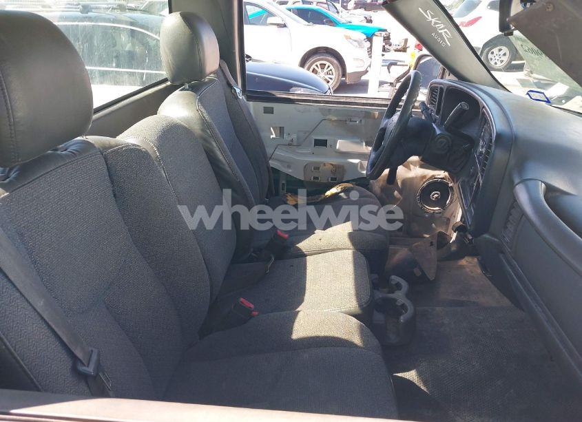 Photo 5 of 2007 Chevrolet Silverado 1500 CLASSIC WORK TRUCK (VIN 1GCEC14X07Z171024)