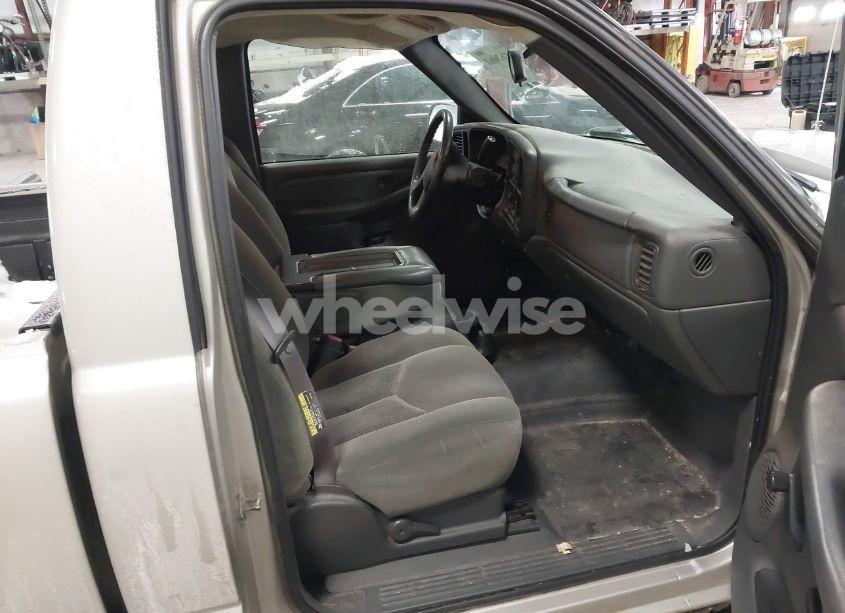 Photo 5 of 2007 Chevrolet Silverado 1500 CLASSIC WORK TRUCK (VIN 1GCEC14X07Z184761)