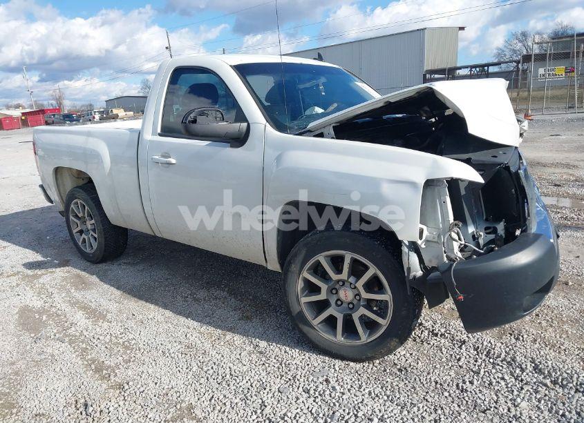 2008 Chevrolet Silverado 1500 WORK TRUCK (VIN 1GCEC14X08Z155844) main photo