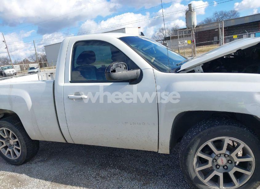 Photo 13 of 2008 Chevrolet Silverado 1500 WORK TRUCK (VIN 1GCEC14X08Z155844)