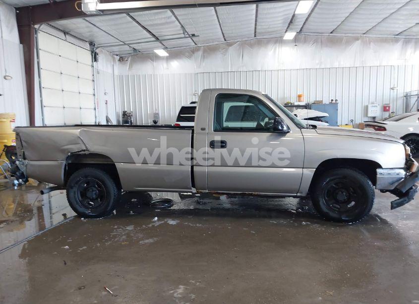 Photo 13 of 2003 Chevrolet Silverado 1500 WORK TRUCK (VIN 1GCEC14X13Z143629)