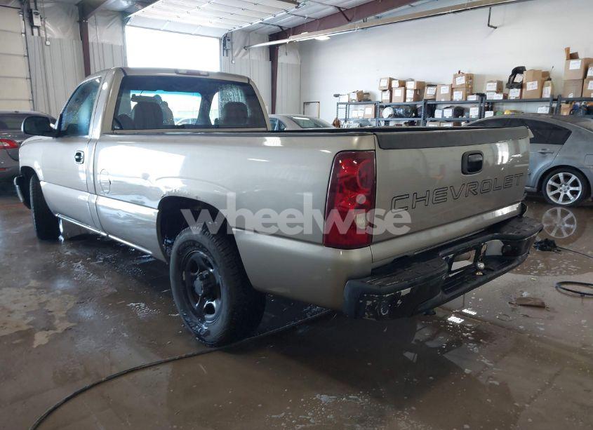 Photo 3 of 2003 Chevrolet Silverado 1500 WORK TRUCK (VIN 1GCEC14X13Z143629)