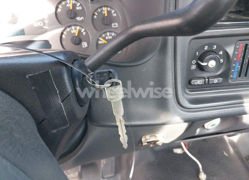 Photo 11 of 2004 Chevrolet Silverado 1500 WORK TRUCK (VIN 1GCEC14X14Z201305)