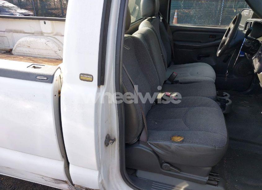 Photo 8 of 2004 Chevrolet Silverado 1500 WORK TRUCK (VIN 1GCEC14X14Z201305)