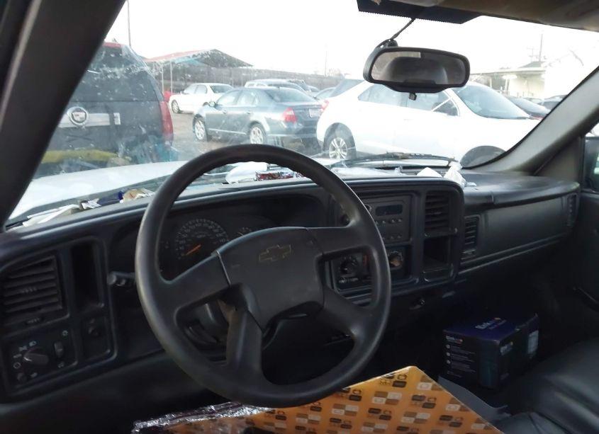 Photo 13 of 2005 Chevrolet Silverado 1500 WORK TRUCK (VIN 1GCEC14X15Z153113)