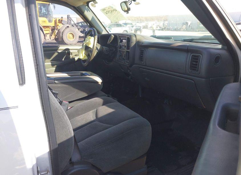 Photo 5 of 2006 Chevrolet Silverado 1500 WORK TRUCK (VIN 1GCEC14X16Z141500)