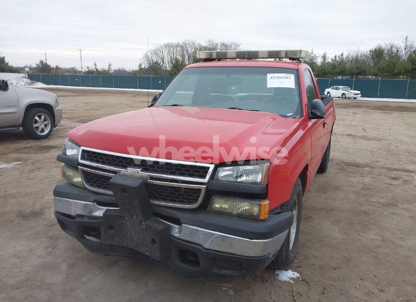 Photo 2 of 2007 Chevrolet Silverado 1500 CLASSIC WORK TRUCK (VIN 1GCEC14X17Z168648)