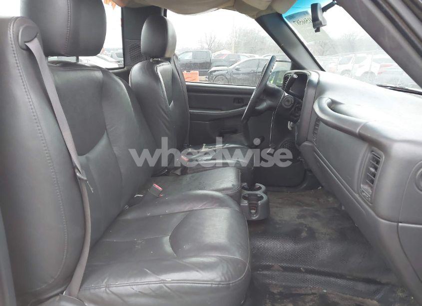 Photo 5 of 2007 Chevrolet Silverado 1500 CLASSIC WORK TRUCK (VIN 1GCEC14X17Z168648)