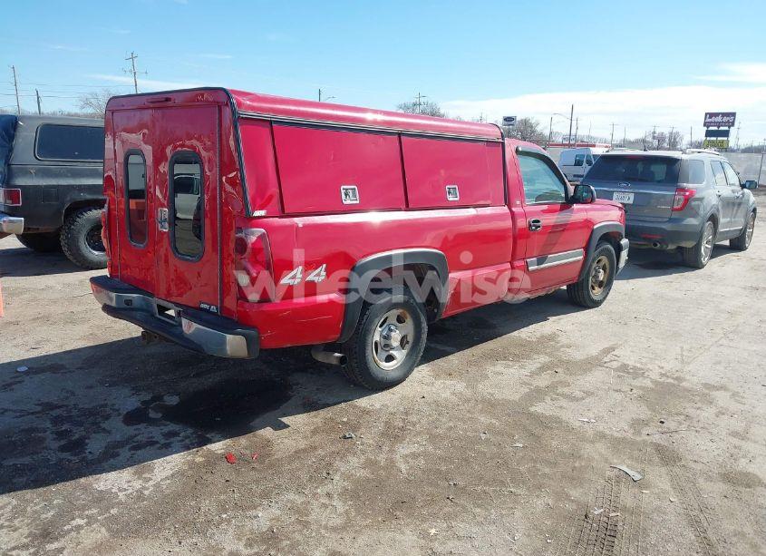 Photo 4 of 2003 Chevrolet Silverado 1500 (VIN 1GCEC14X23Z256893)