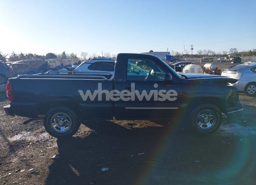 Photo 13 of 2004 Chevrolet Silverado 1500 (VIN 1GCEC14X24Z123939)