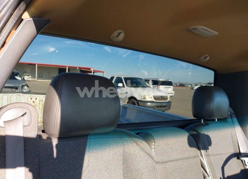 Photo 8 of 2005 Chevrolet Silverado 1500 WORK TRUCK (VIN 1GCEC14X25Z178439)