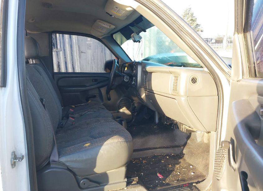 Photo 5 of 2007 Chevrolet Silverado 1500 CLASSIC WORK TRUCK (VIN 1GCEC14X27Z189184)