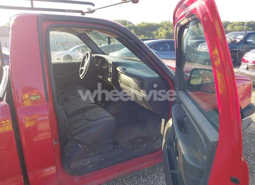 Photo 5 of 2005 Chevrolet Silverado 1500 WORK TRUCK (VIN 1GCEC14X35Z190017)