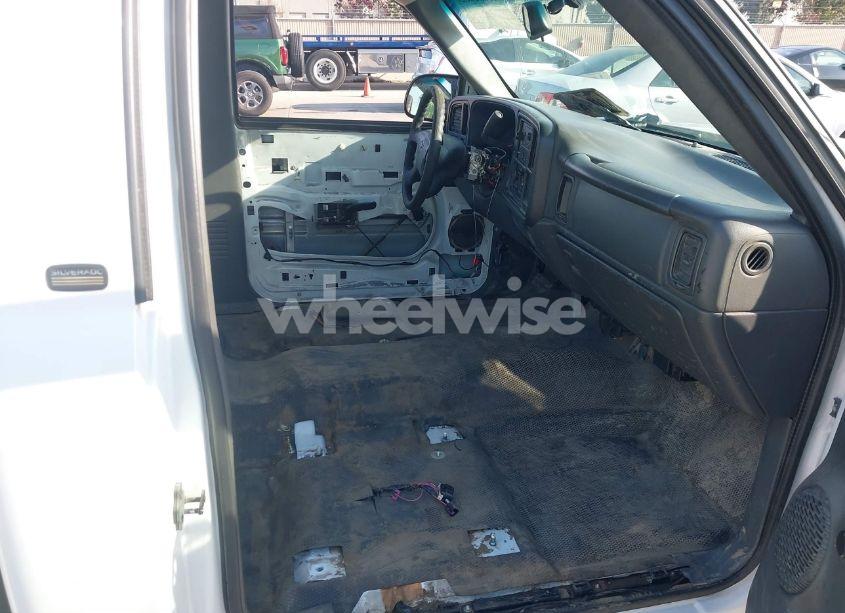 Photo 5 of 2003 Chevrolet Silverado 1500 WORK TRUCK (VIN 1GCEC14X43Z117591)