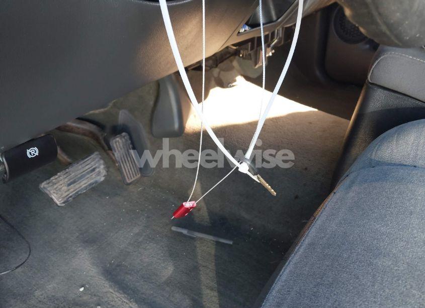 Photo 11 of 2003 Chevrolet Silverado 1500 (VIN 1GCEC14X43Z124654)