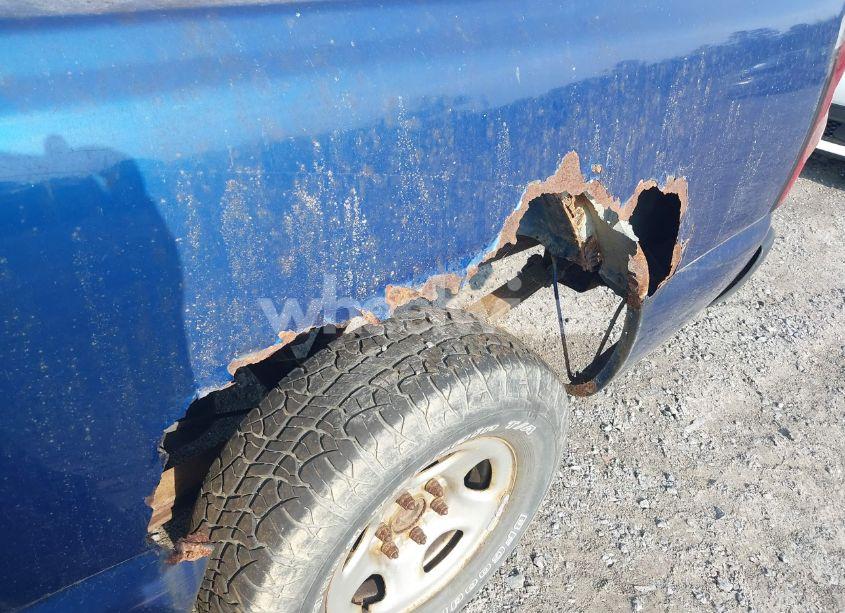 Photo 6 of 2004 Chevrolet Silverado 1500 (VIN 1GCEC14X44Z282736)