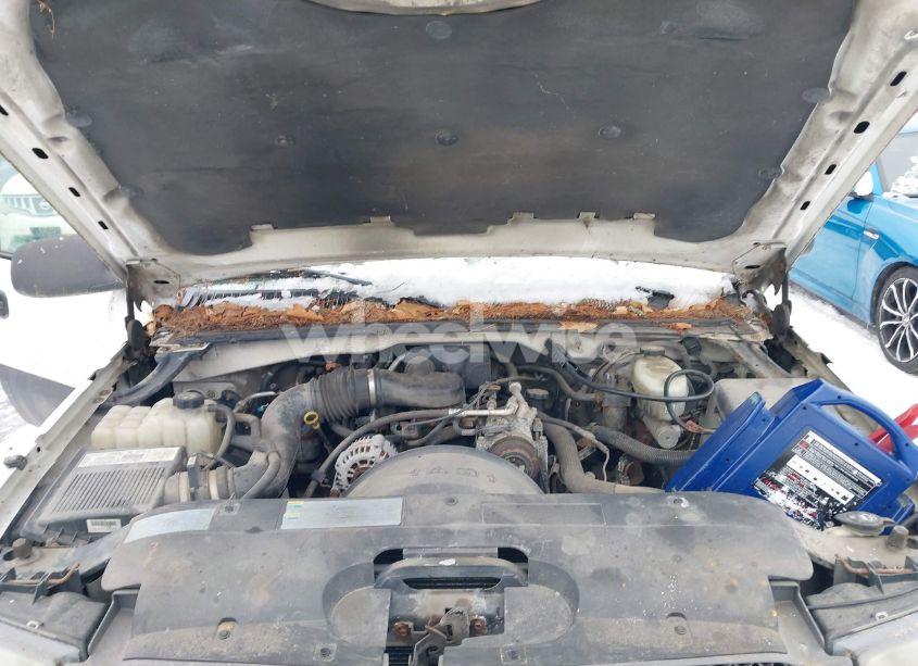 Photo 10 of 2003 Chevrolet Silverado 1500 WORK TRUCK (VIN 1GCEC14X53Z131984)