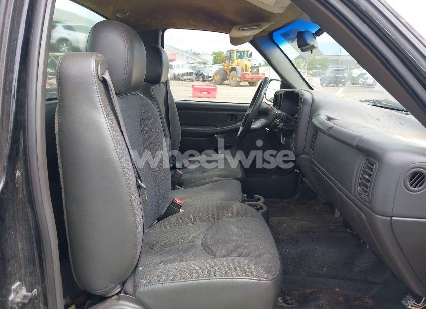 Photo 5 of 2003 Chevrolet Silverado 1500 WORK TRUCK (VIN 1GCEC14X63Z106737)