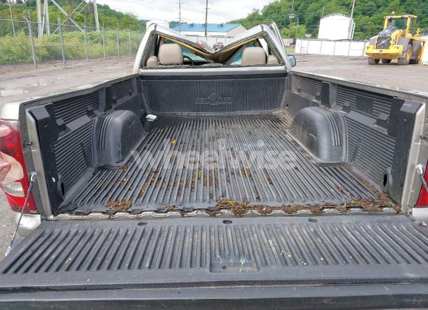 Photo 8 of 2003 Chevrolet Silverado 1500 WORK TRUCK (VIN 1GCEC14X63Z108102)