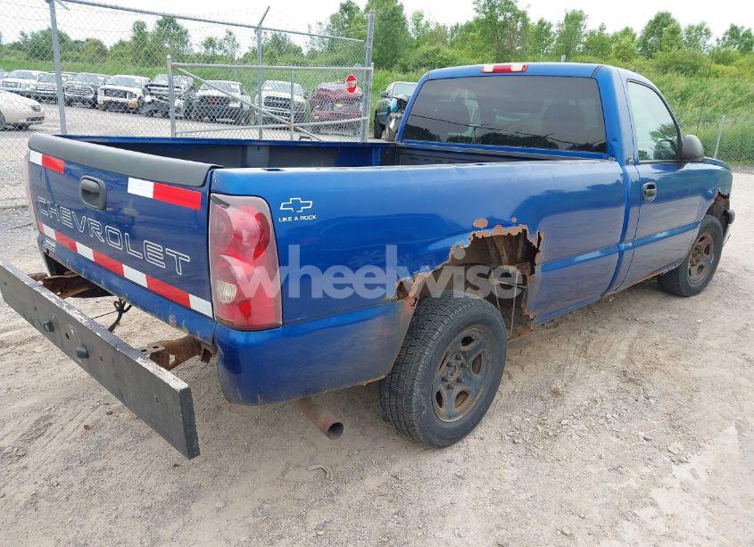 Photo 4 of 2003 Chevrolet Silverado 1500 (VIN 1GCEC14X63Z182085)