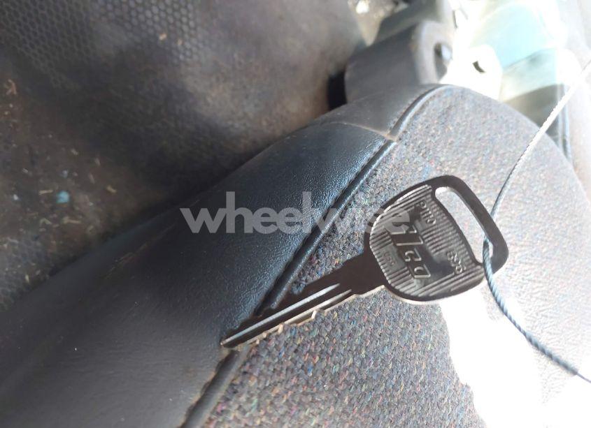 Photo 10 of 2003 Chevrolet Silverado 1500 (VIN 1GCEC14X63Z192356)