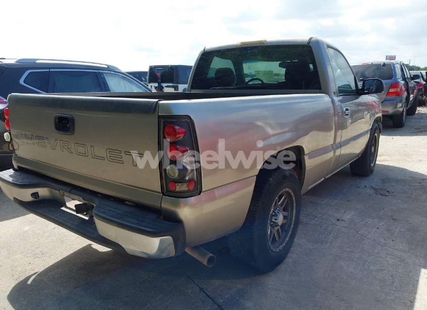 Photo 4 of 2003 Chevrolet Silverado 1500 (VIN 1GCEC14X63Z192356)