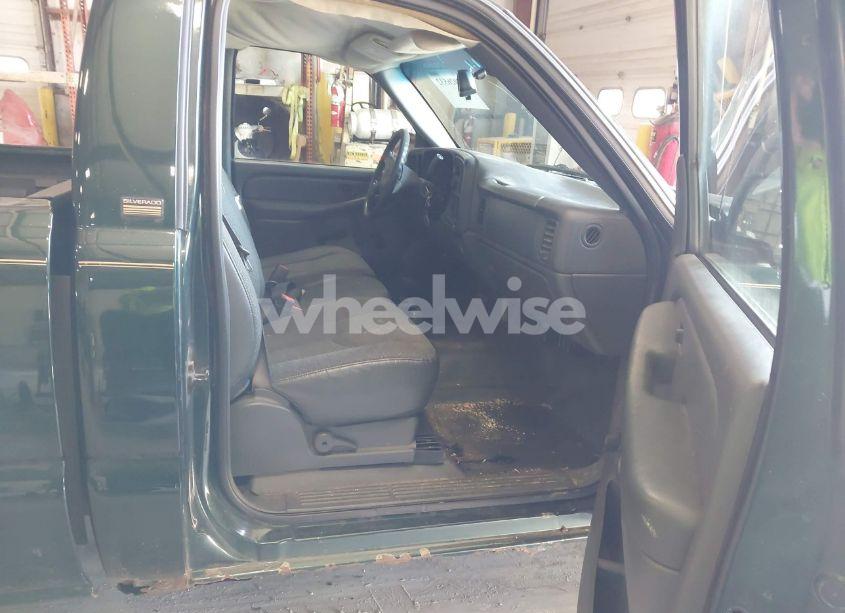 Photo 5 of 2003 Chevrolet Silverado 1500 WORK TRUCK (VIN 1GCEC14X73Z104477)