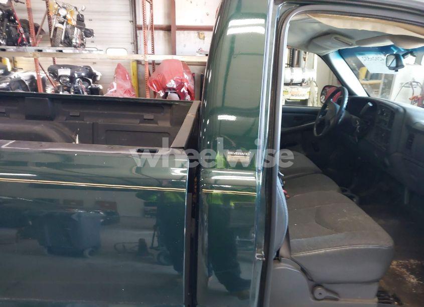 Photo 8 of 2003 Chevrolet Silverado 1500 WORK TRUCK (VIN 1GCEC14X73Z104477)