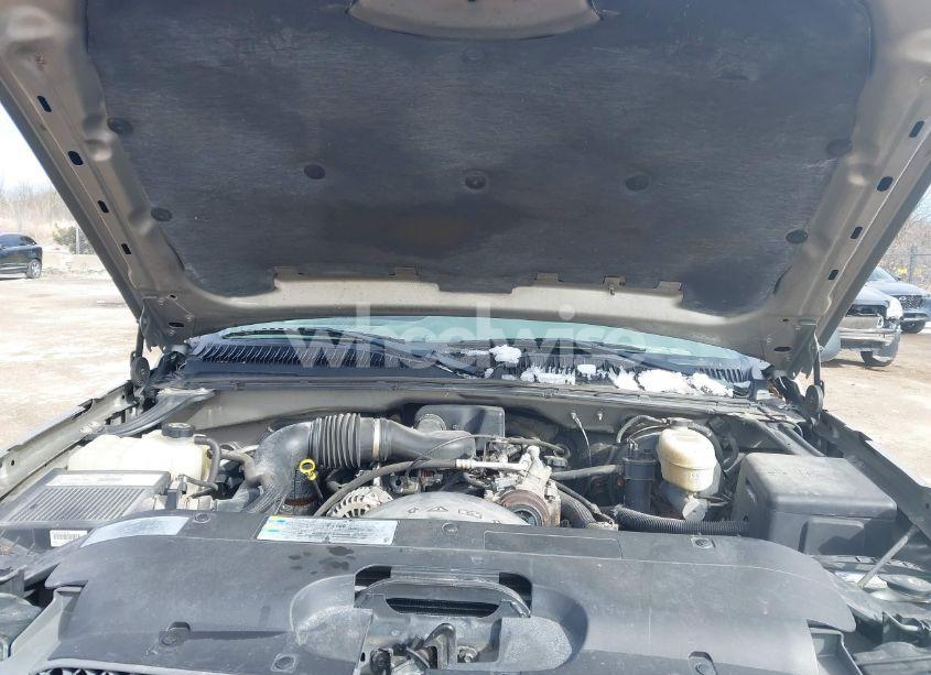 Photo 10 of 2003 Chevrolet Silverado 1500 (VIN 1GCEC14X73Z171757)