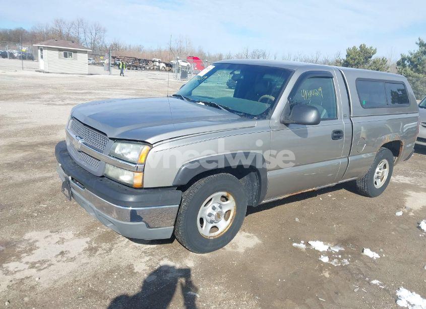 Photo 2 of 2003 Chevrolet Silverado 1500 (VIN 1GCEC14X73Z171757)