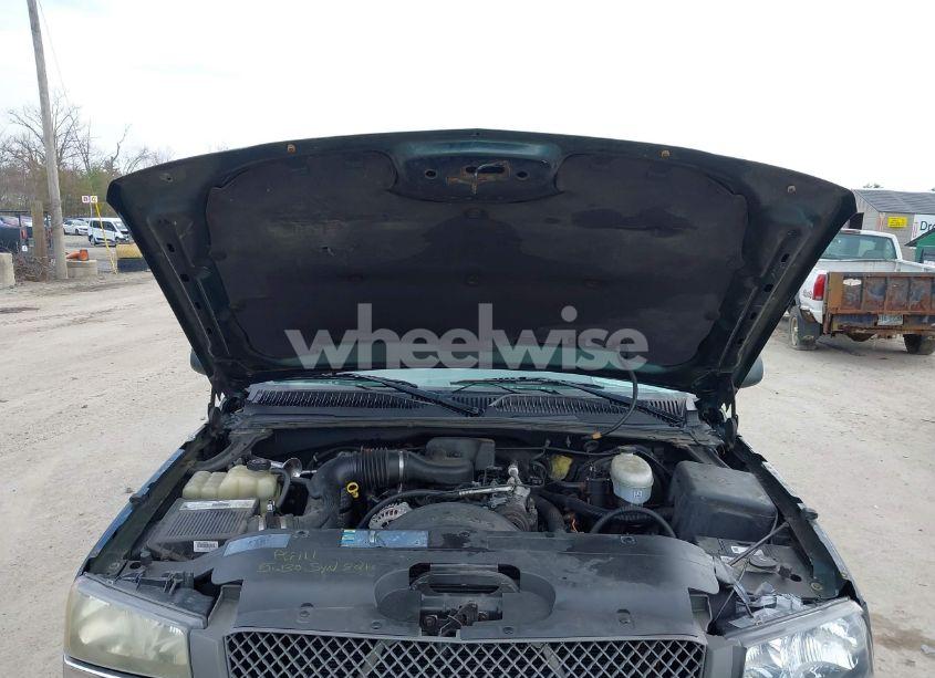 Photo 10 of 2003 Chevrolet Silverado 1500 (VIN 1GCEC14X73Z248420)