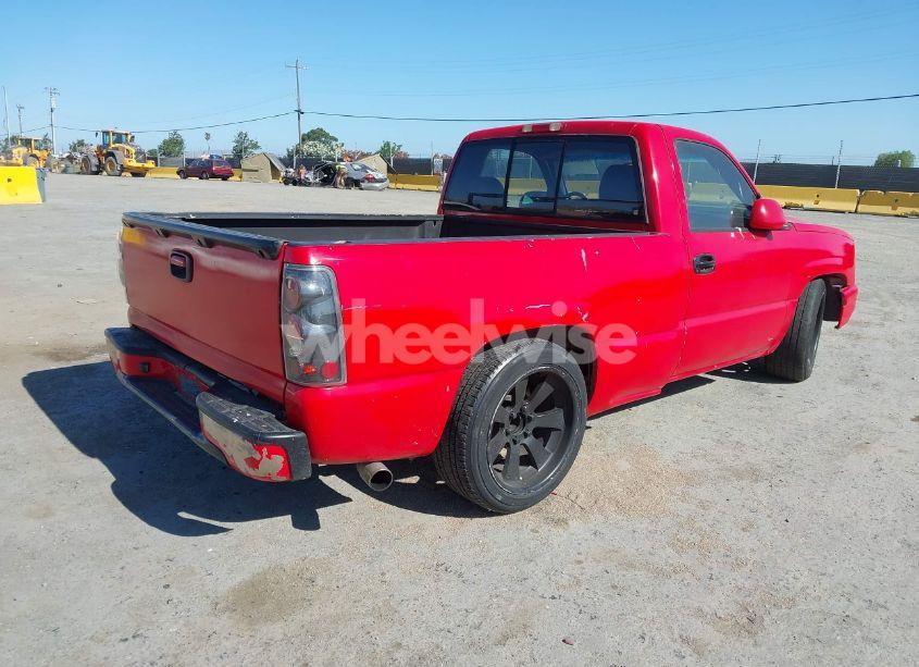 Photo 4 of 2003 Chevrolet Silverado 1500 (VIN 1GCEC14X73Z313444)