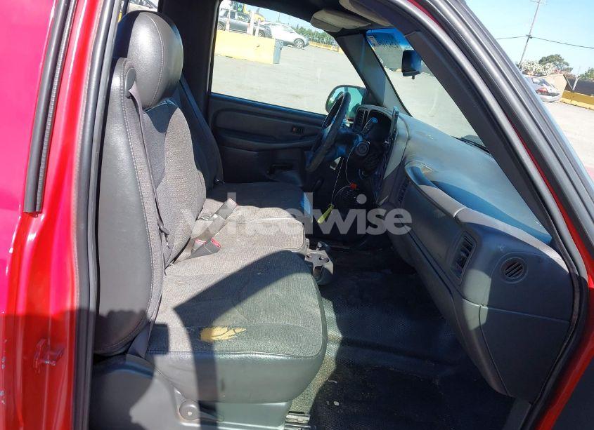 Photo 5 of 2003 Chevrolet Silverado 1500 (VIN 1GCEC14X73Z313444)