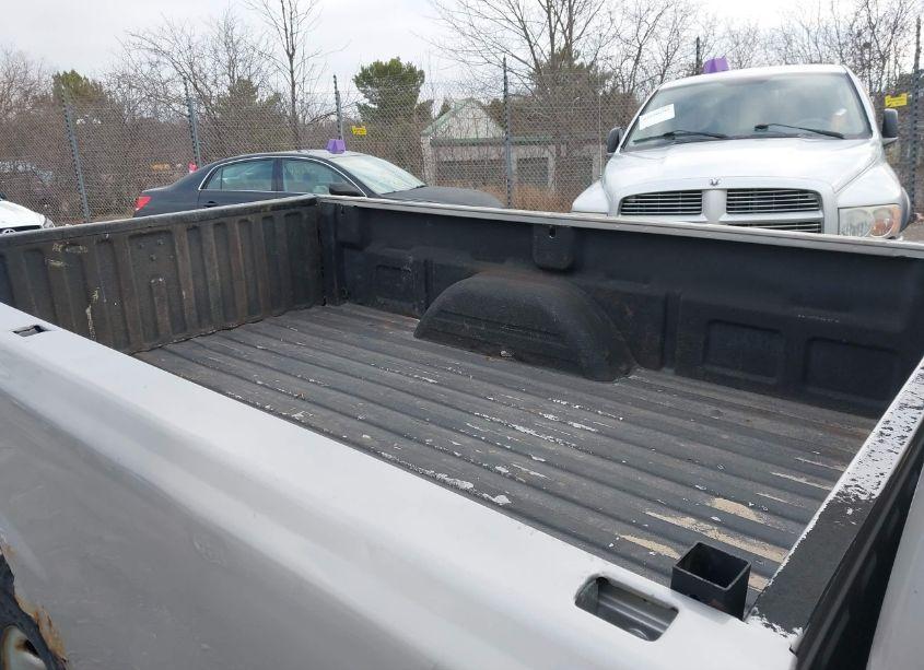 Photo 8 of 2004 Chevrolet Silverado 1500 WORK TRUCK (VIN 1GCEC14X74Z317995)