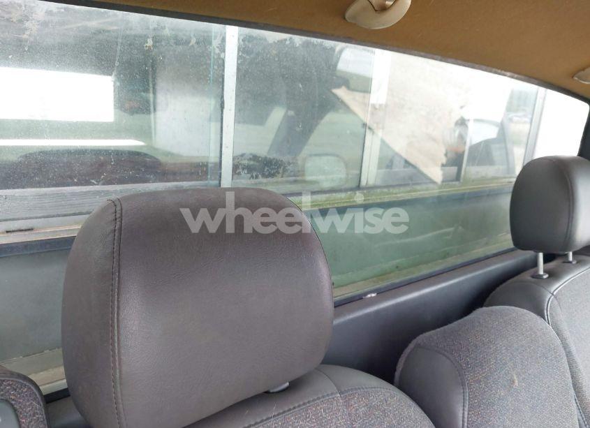 Photo 8 of 2003 Chevrolet Silverado 1500 WORK TRUCK (VIN 1GCEC14X83Z119697)