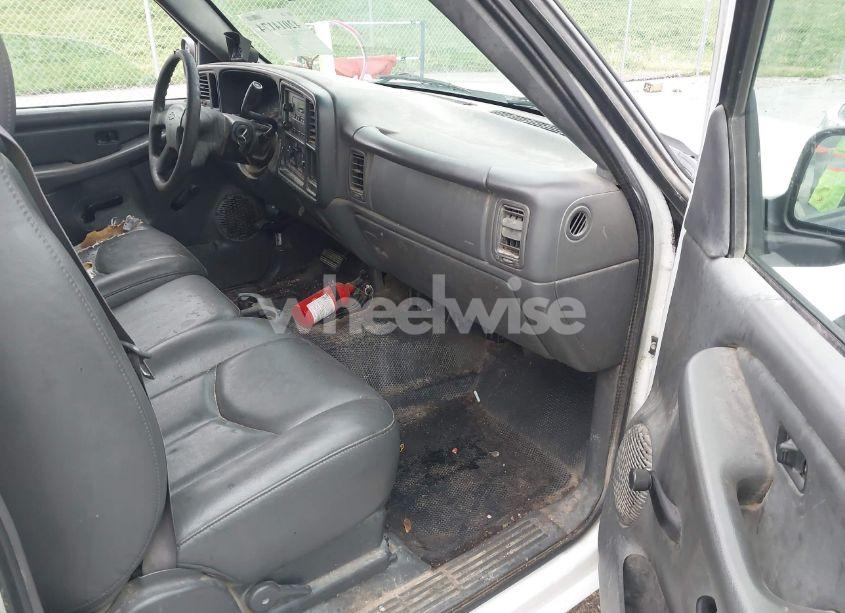 Photo 5 of 2005 Chevrolet Silverado 1500 WORK TRUCK (VIN 1GCEC14X85Z253337)