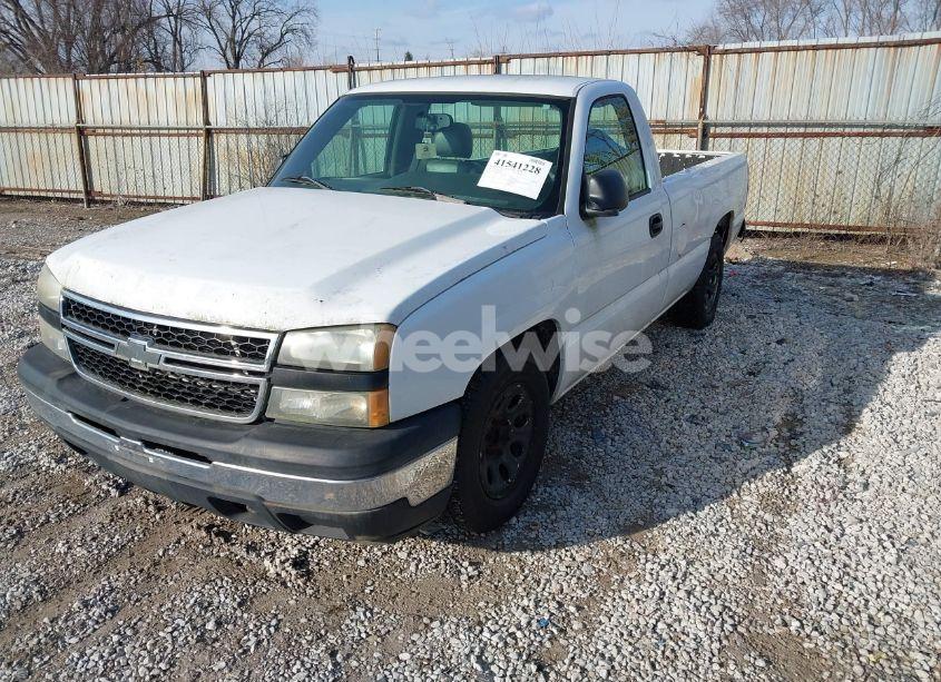 Photo 2 of 2006 Chevrolet Silverado 1500 WORK TRUCK (VIN 1GCEC14X86Z235955)